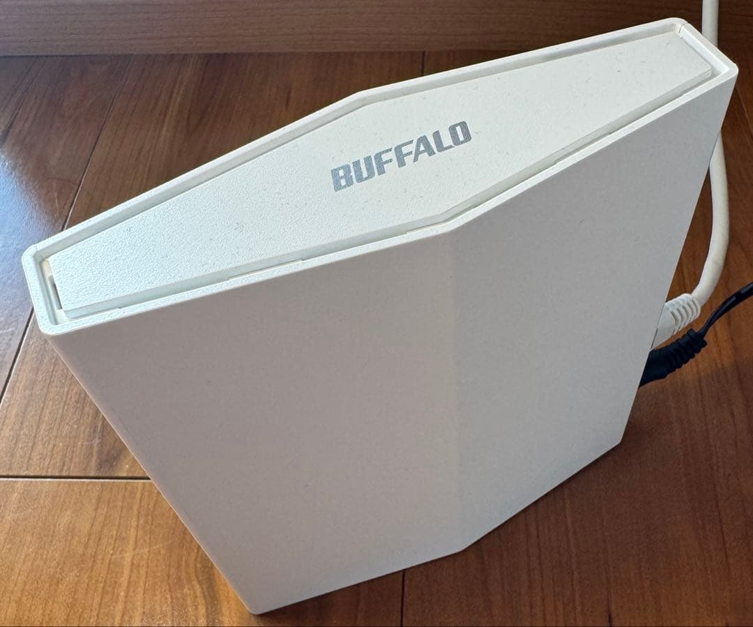 【極美品】2024年購入 バッファロー Wi-Fi6ルーター ボックス保管で清潔