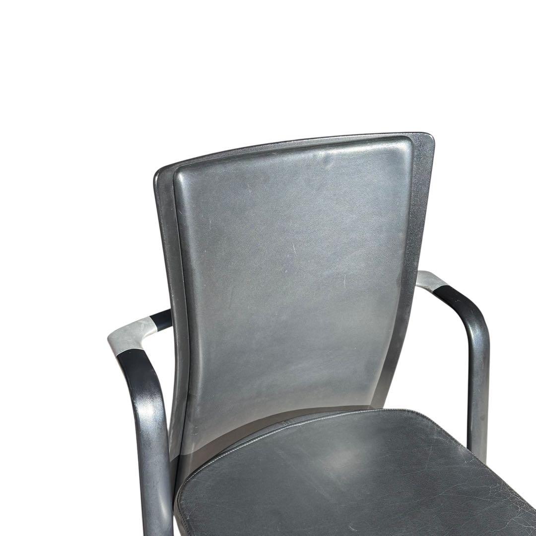 HR703 Fritz Hansen Flowフリッツハンセン　レザーチェア