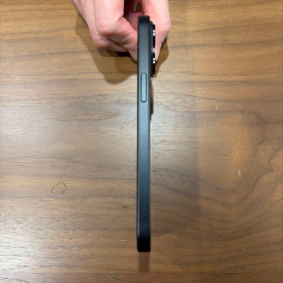iPhone 15 128GB SIMフリー　ブラック