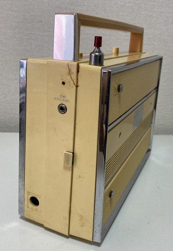 【アンティーク】トランジスタラジオ SONY TFM-1000F【昭和レトロ】