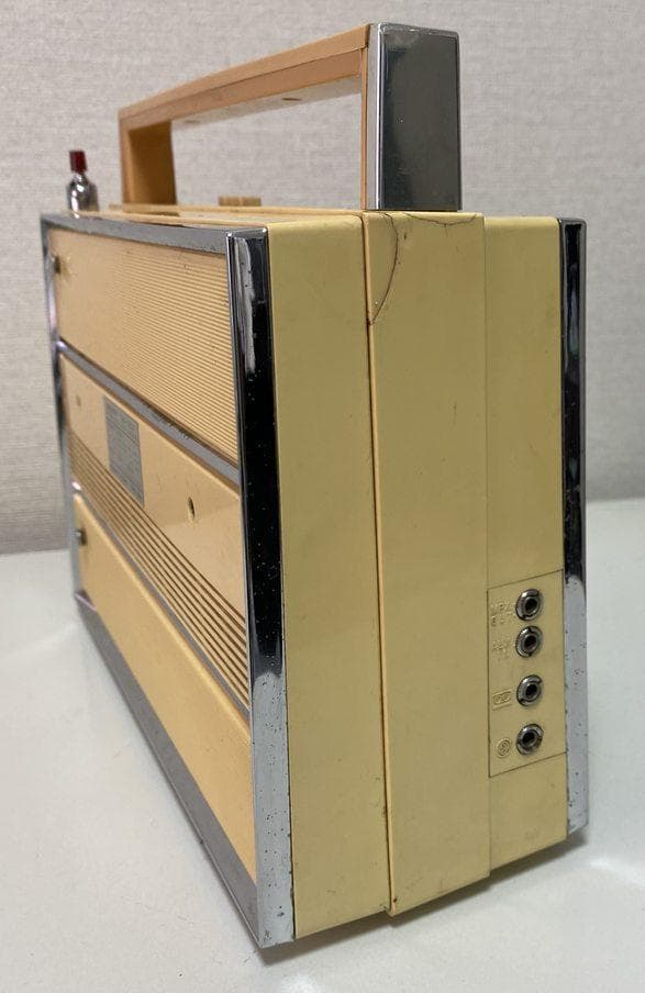 【アンティーク】トランジスタラジオ SONY TFM-1000F【昭和レトロ】