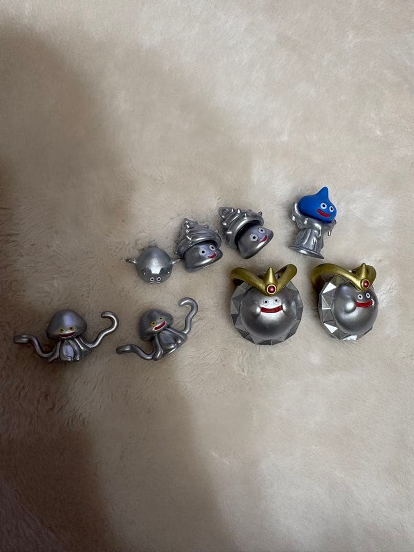 ドラクエ　ドラゴンクエスト　メタルスライム　数量相談