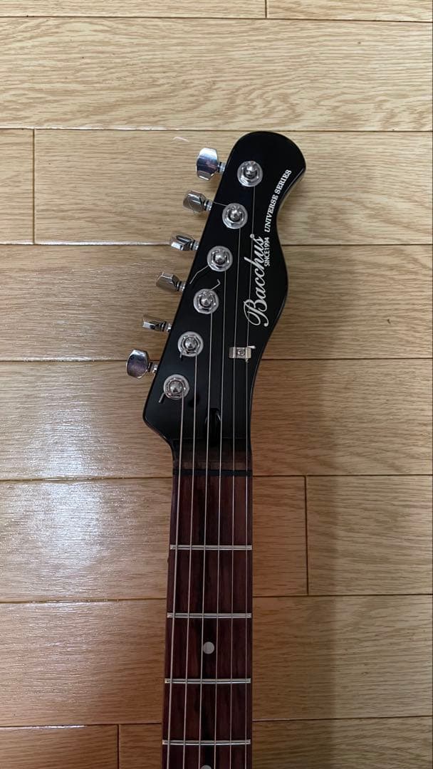 Bacchus 限定モデルがカッコいい