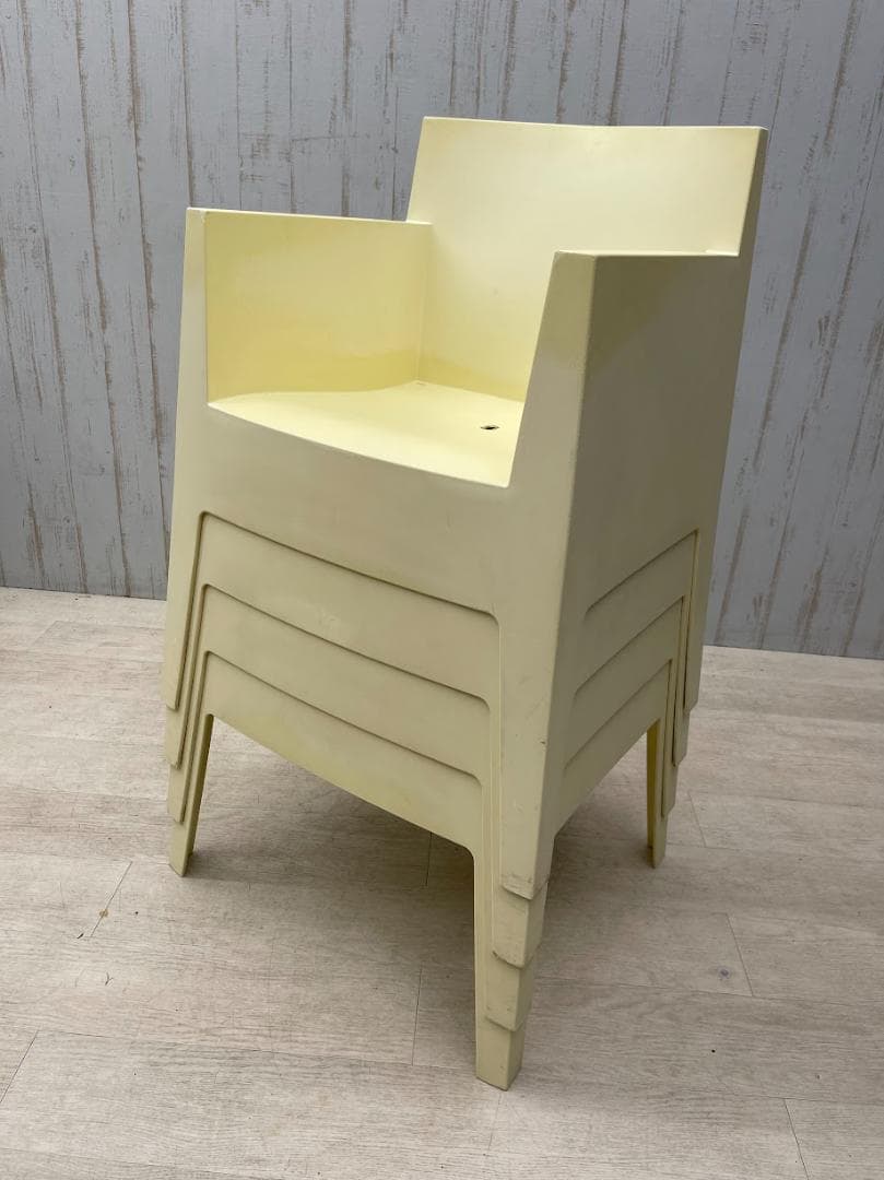 ドリアデ トイチェア アイボリー 4脚 まとめて スタッキングチェア イタリア製