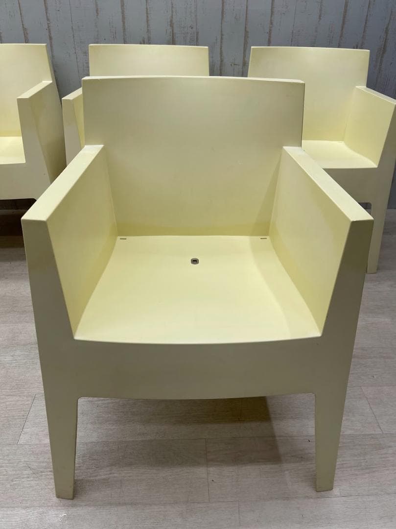 ドリアデ トイチェア アイボリー 4脚 まとめて スタッキングチェア イタリア製