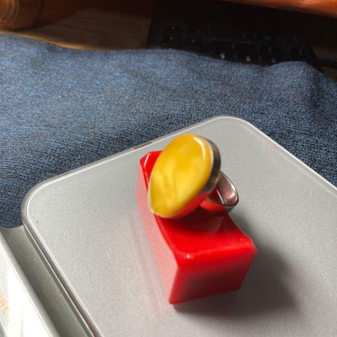 ( ´ ▽ ` )世界一のしあわせ(幸福)のバルト海を旅したセレブが特注した指輪