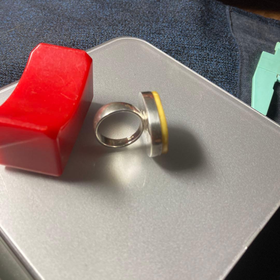 ( ´ ▽ ` )世界一のしあわせ(幸福)のバルト海を旅したセレブが特注した指輪