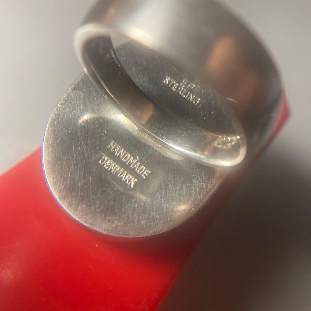 ( ´ ▽ ` )世界一のしあわせ(幸福)のバルト海を旅したセレブが特注した指輪