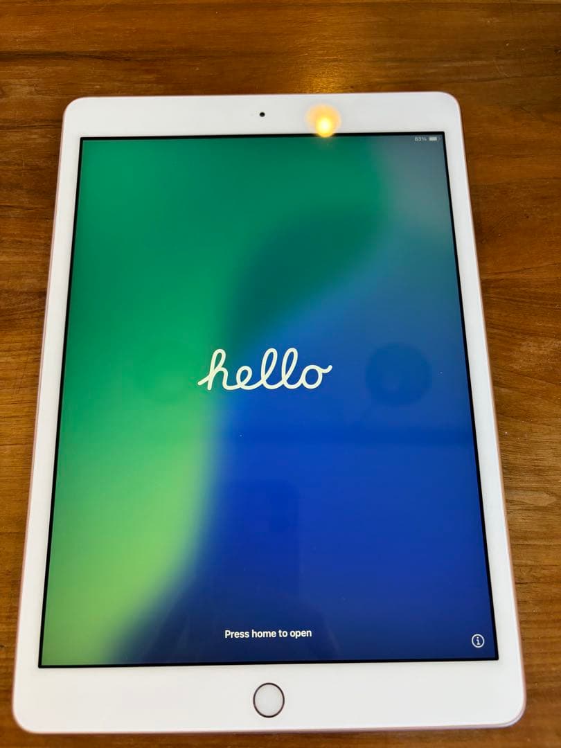 iPad（第7世代）ゴールド 32GB Wi-Fiモデル　美品　箱あり　おまけ有