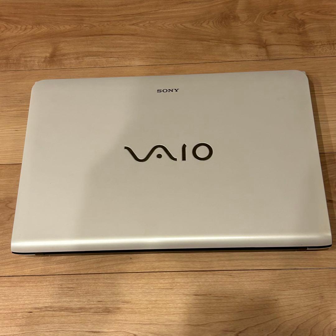SONY VAIO ノートパソコン ホワイト SVE15114FJW 初期化済