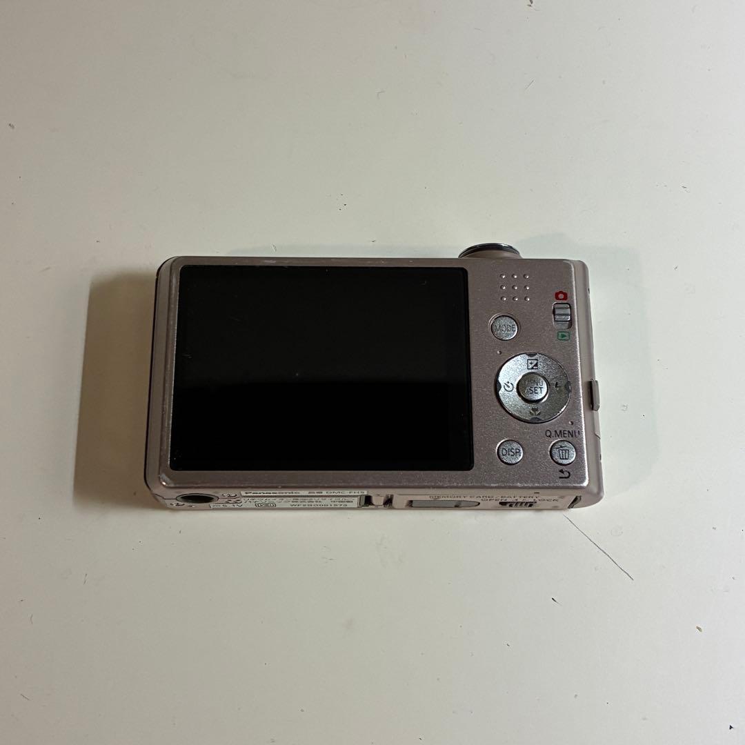デジタルカメラ Panasonic lumix fx35