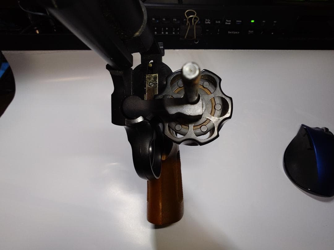 コクサイ製 44MAGNUM 8 3/8インチ 樹脂製モデルガン