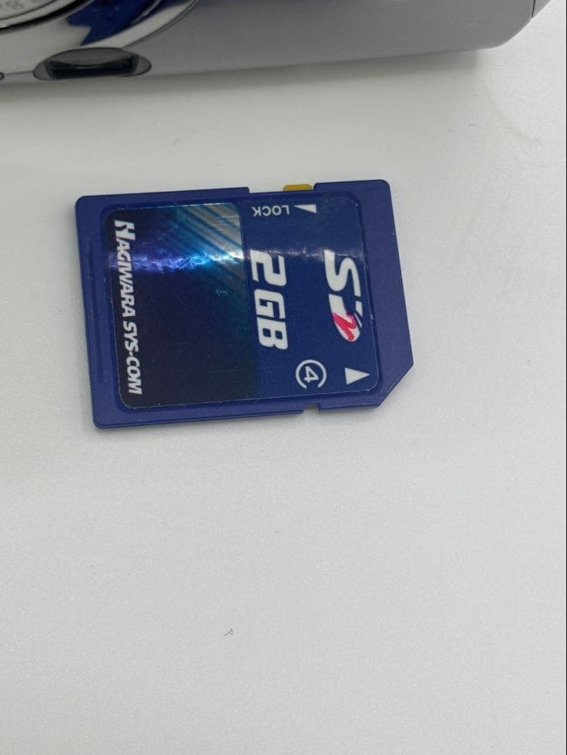 Canon　IXY900IS　デジタルカメラ　動作確認済み　本体とSDカードのみ