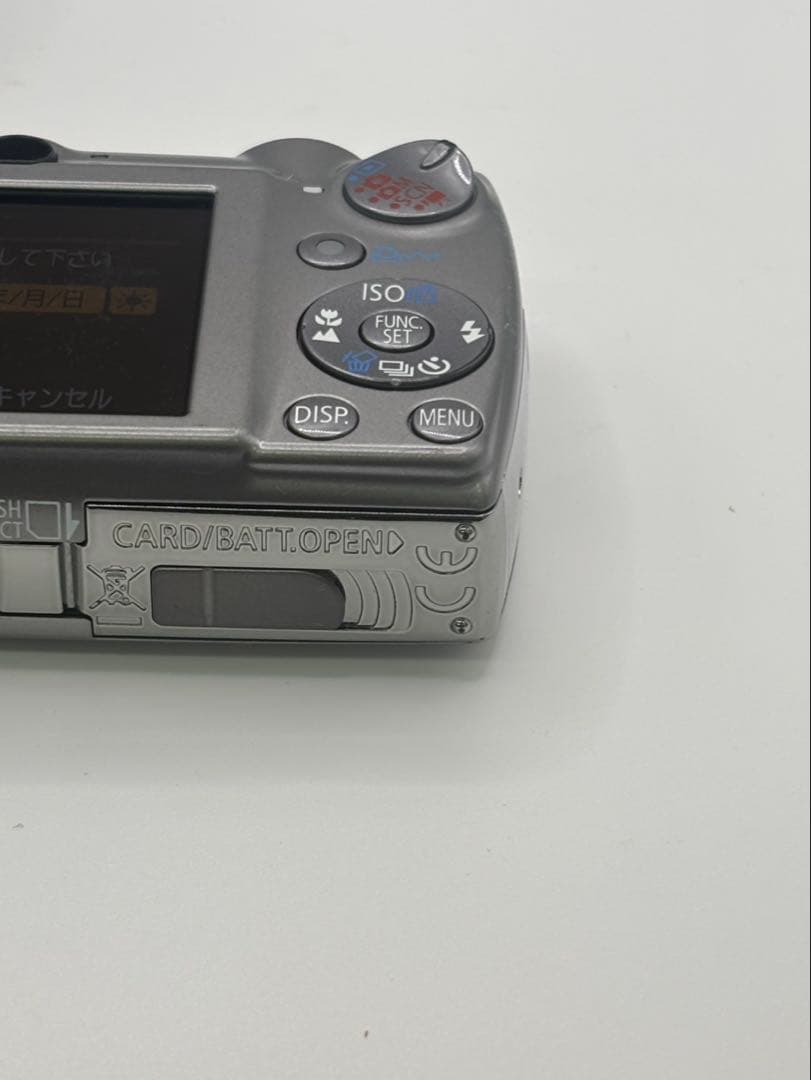 Canon　IXY900IS　デジタルカメラ　動作確認済み　本体とSDカードのみ