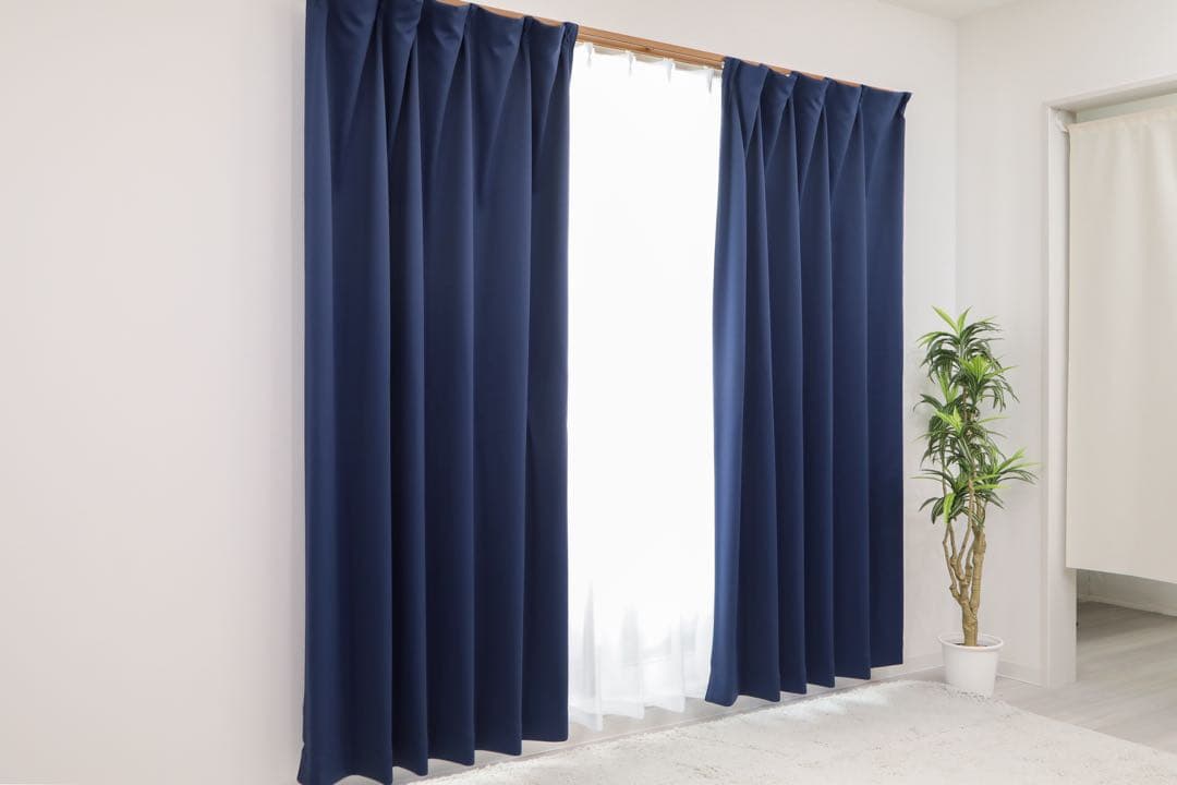 Y　レース付1級遮光カーテン　2セット