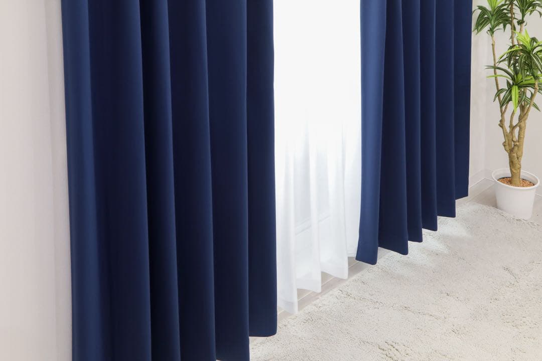 Y　レース付1級遮光カーテン　2セット