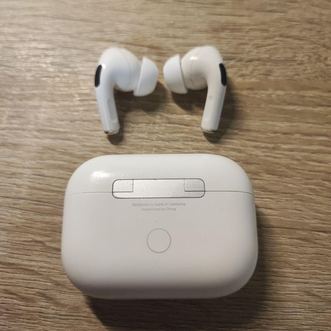 AirPods Pro2 ライトニング　本体 充電ケース付き 箱あり追加料金