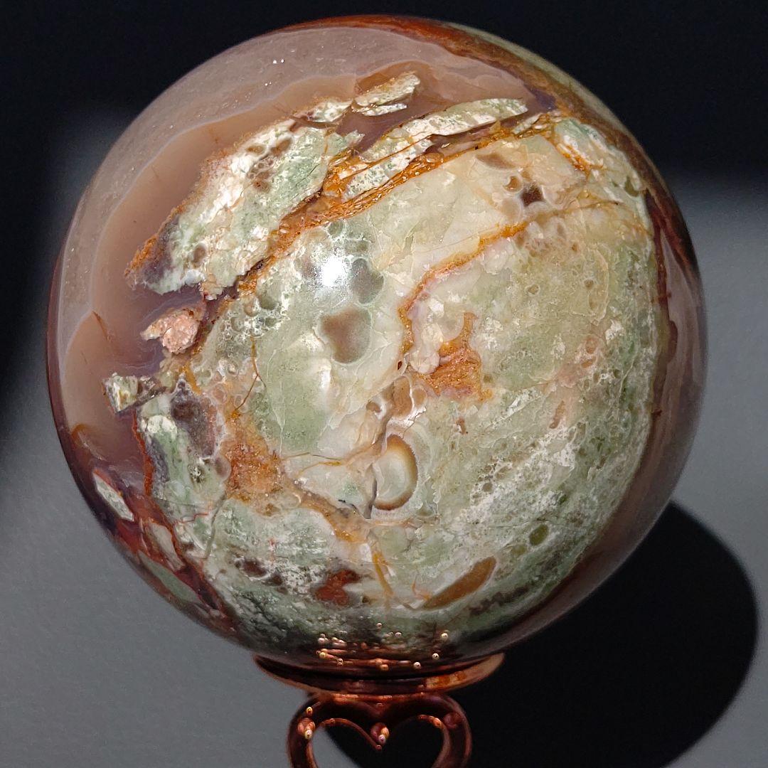 虹多数　マネーアゲート　水晶　スフィア　台座付き　天然石　レインボー　7.2cm