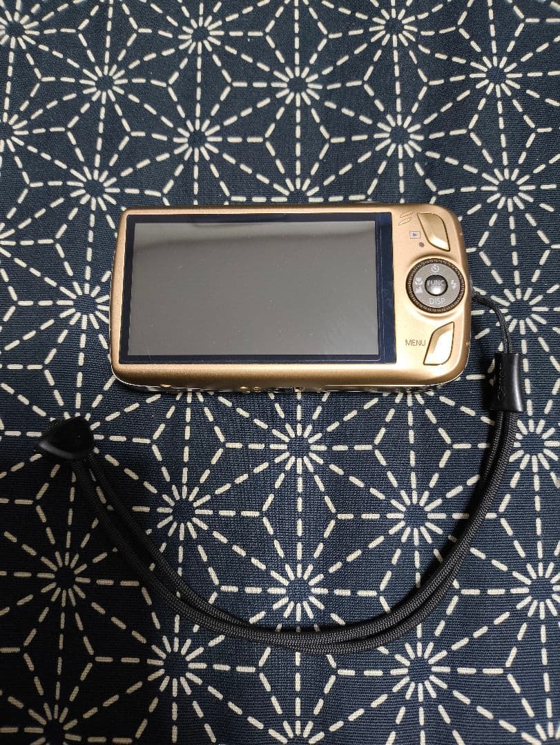 canon IXY DIGITAL 930IS　ゴールド