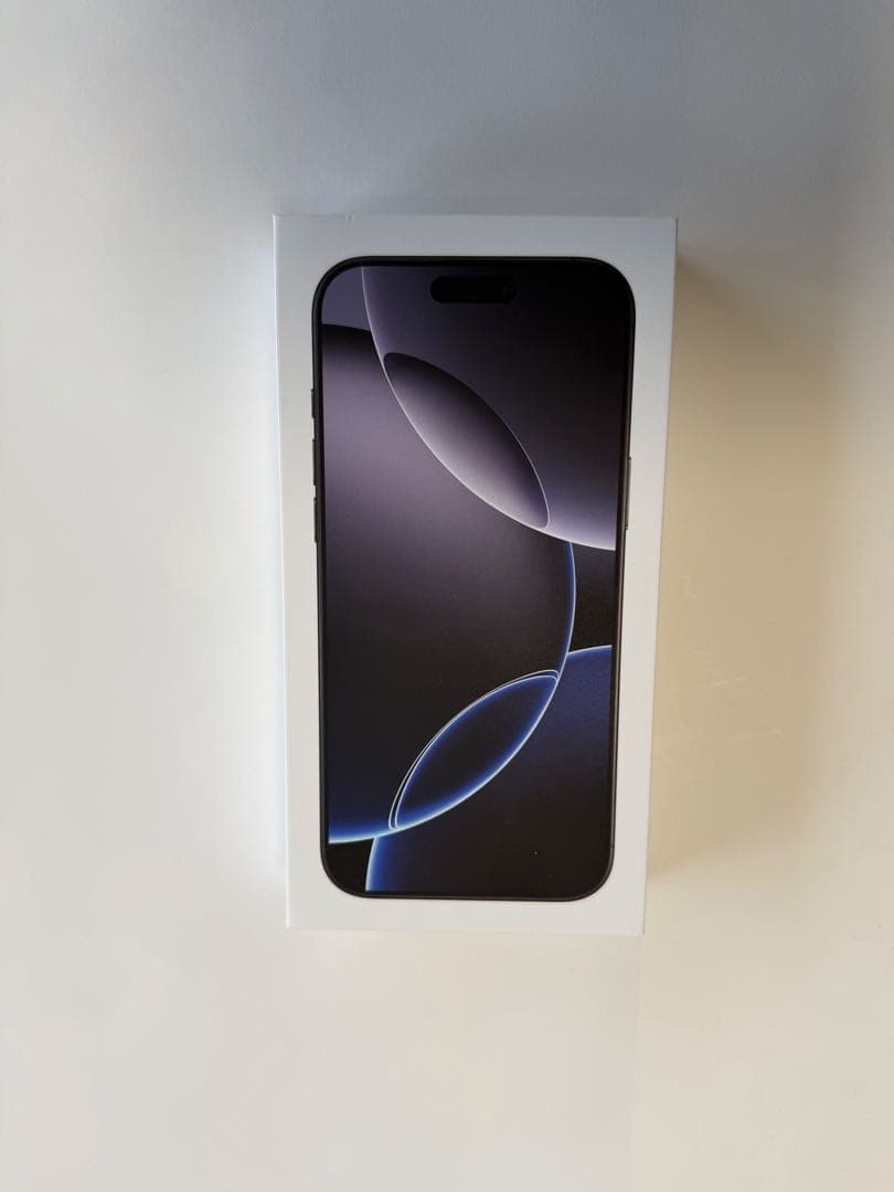 iPhone16ProMax 512GBブラック 本体 美品 バッテリー100％