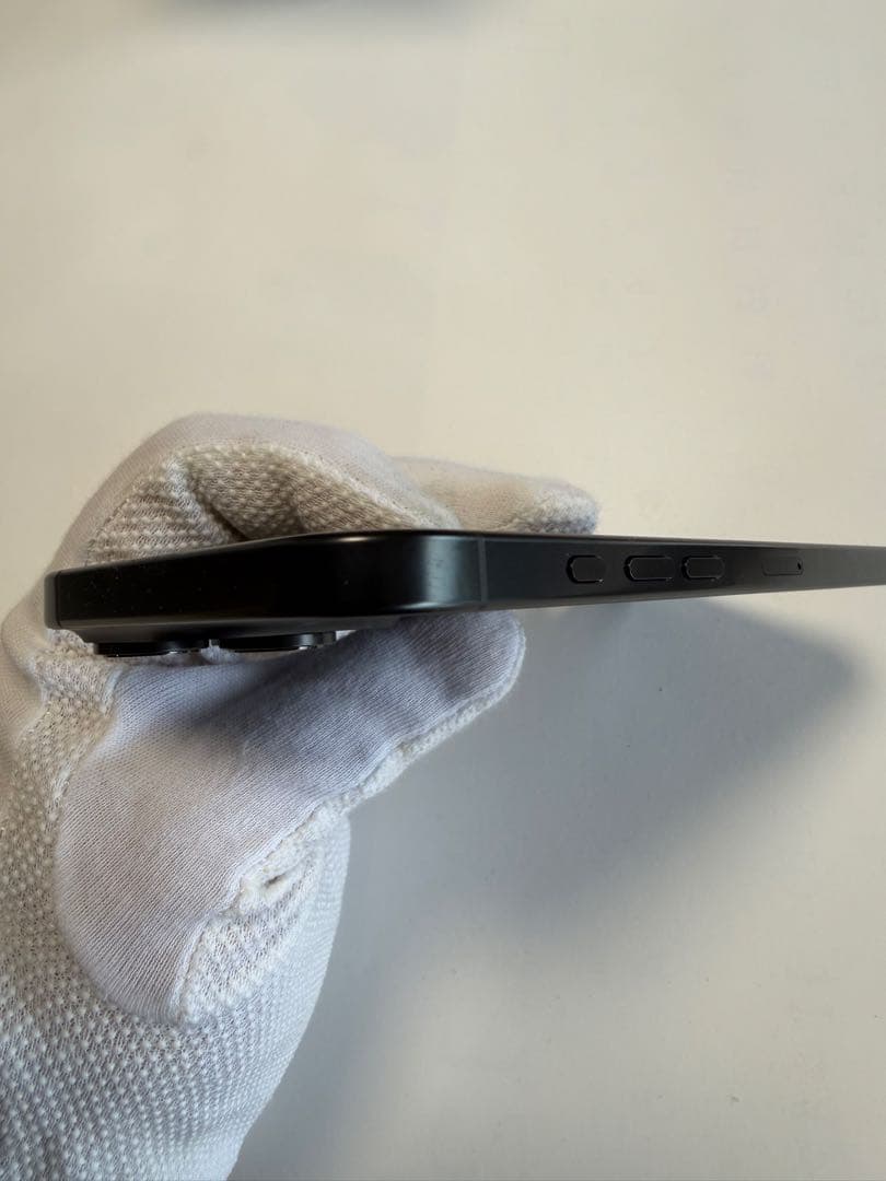 iPhone16ProMax 512GBブラック 本体 美品 バッテリー100％