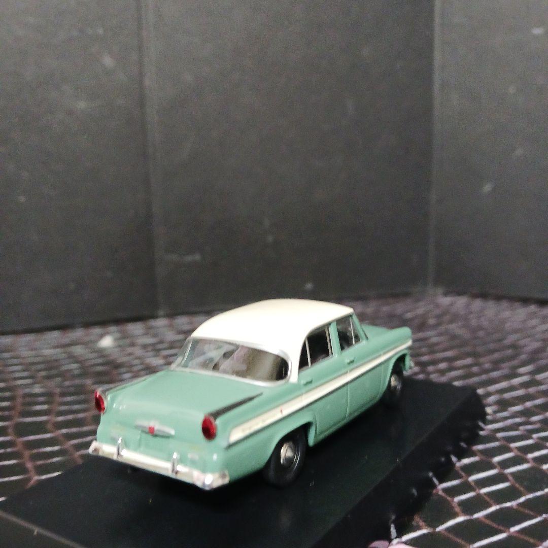 スカイライン　デラックス