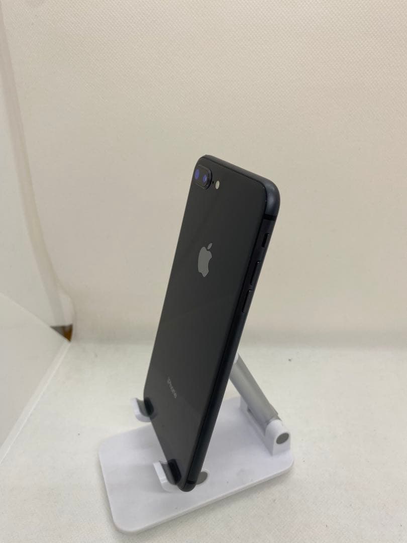 iPhone 8 Plus 256GB SIMフリー 13581