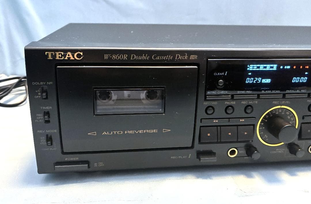 【動作OK！！】ダブルカセットデッキ　TEAC　W-860R　ブラック