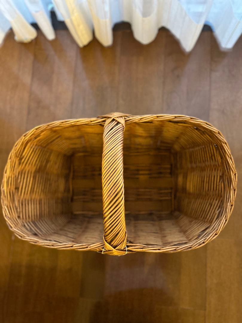 アンティークラタンカゴ（旧西ドイツ製）