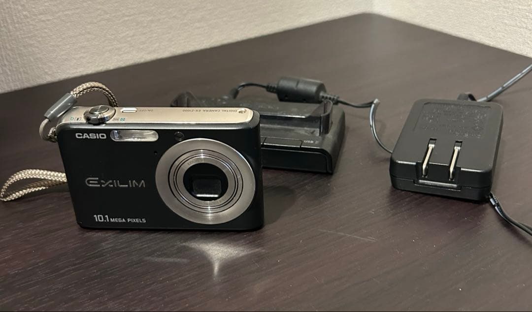 CASIO EXILIM Zoom EX-Z1000本体 充電器付き