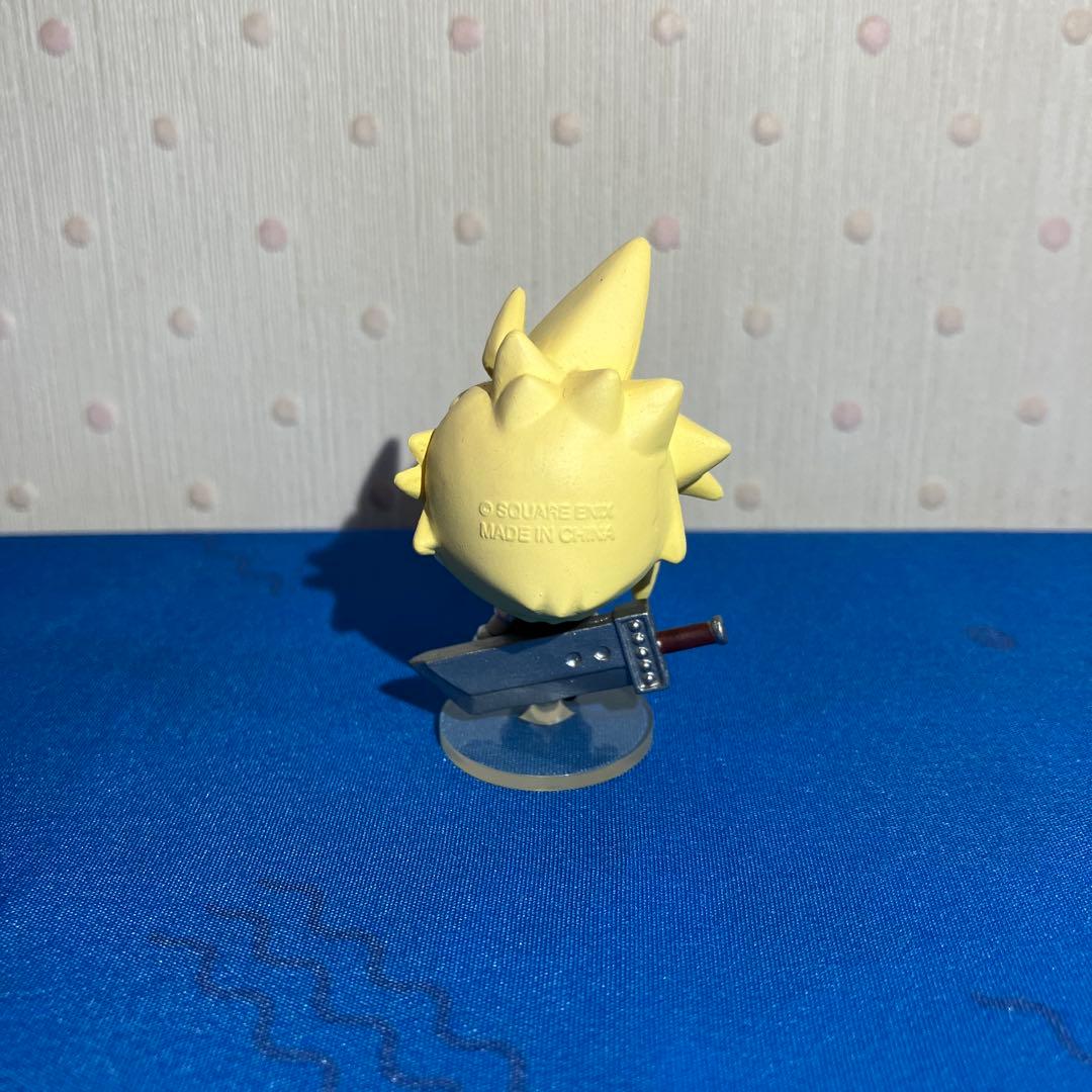 d*2様 FF7 クラウド トレーディングアーツミニ