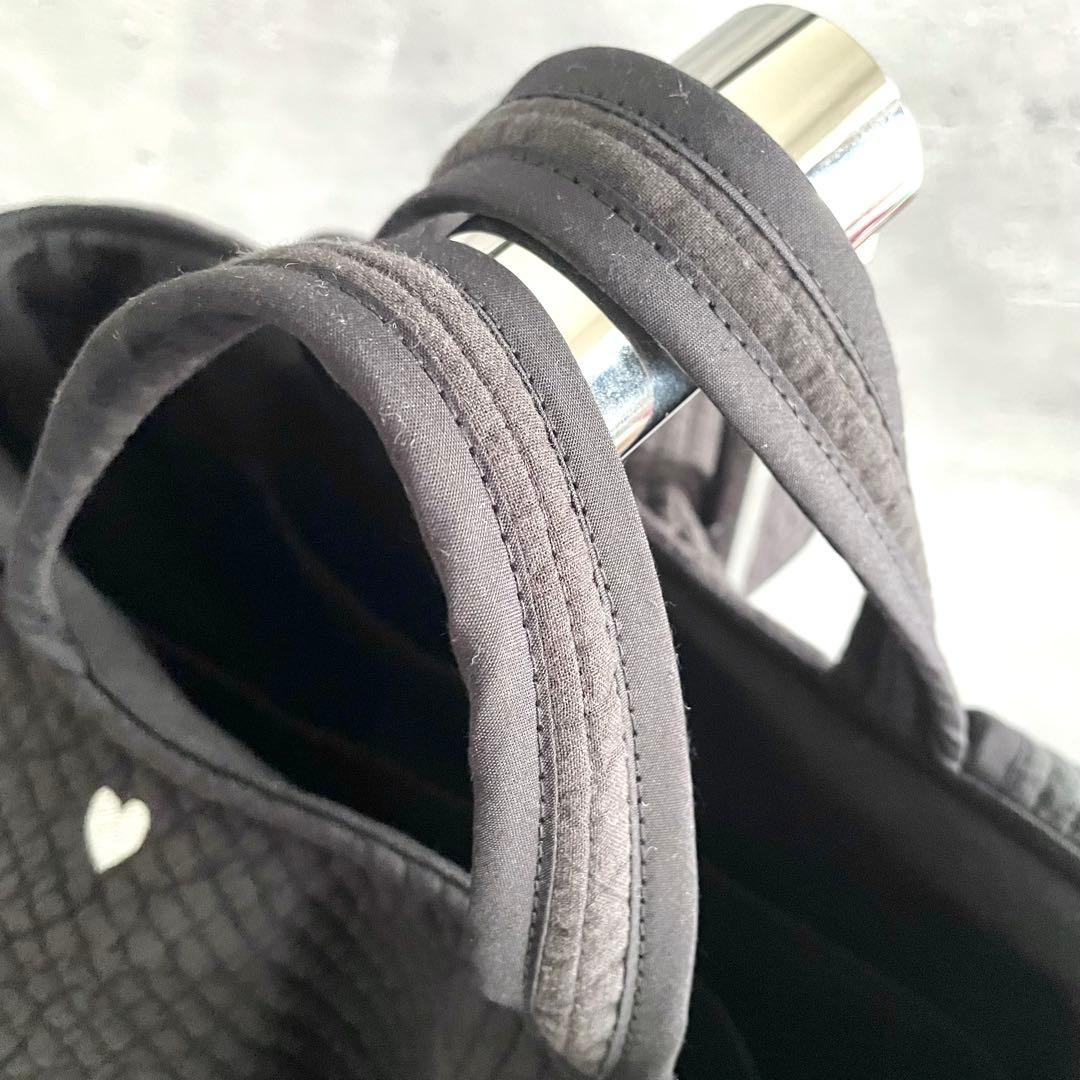 フレアフリル付きトートバッグ（L）　2way ヌビバッグ　ブラック×♡刺繍