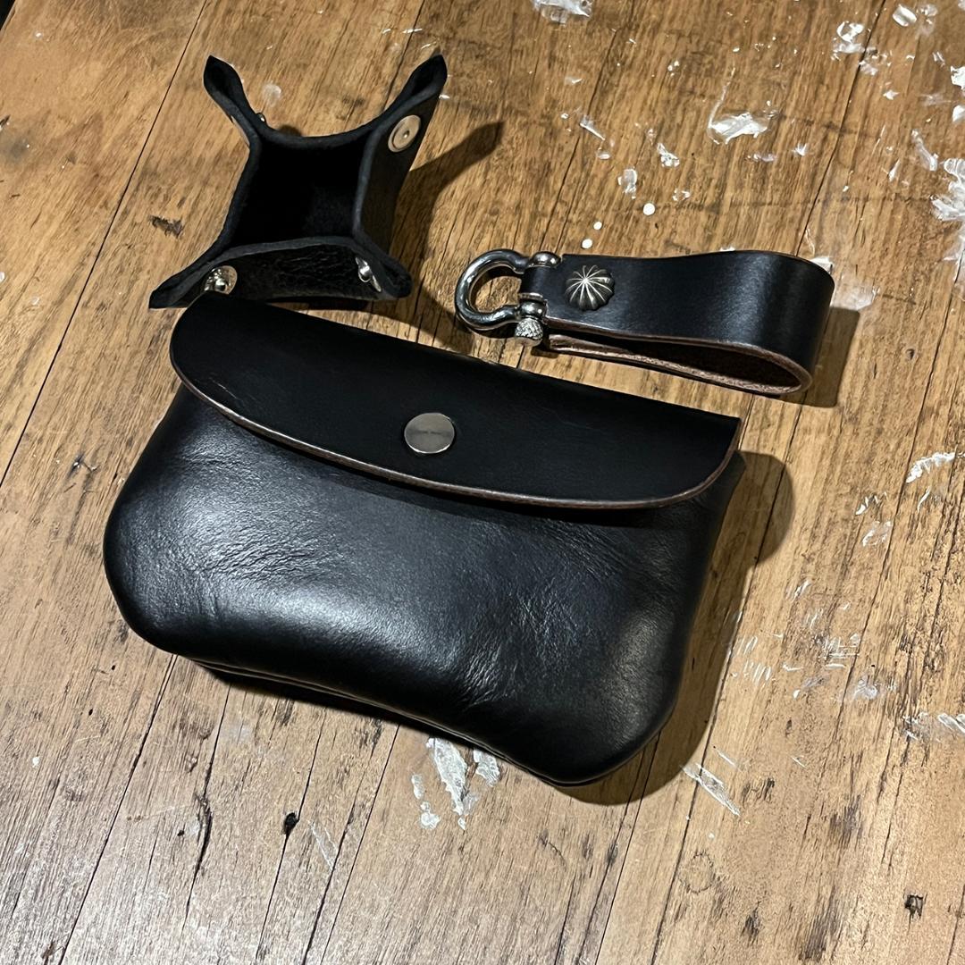 クロムエクセル コンパクトウォレット ベルトループ ジュエリートレー #09