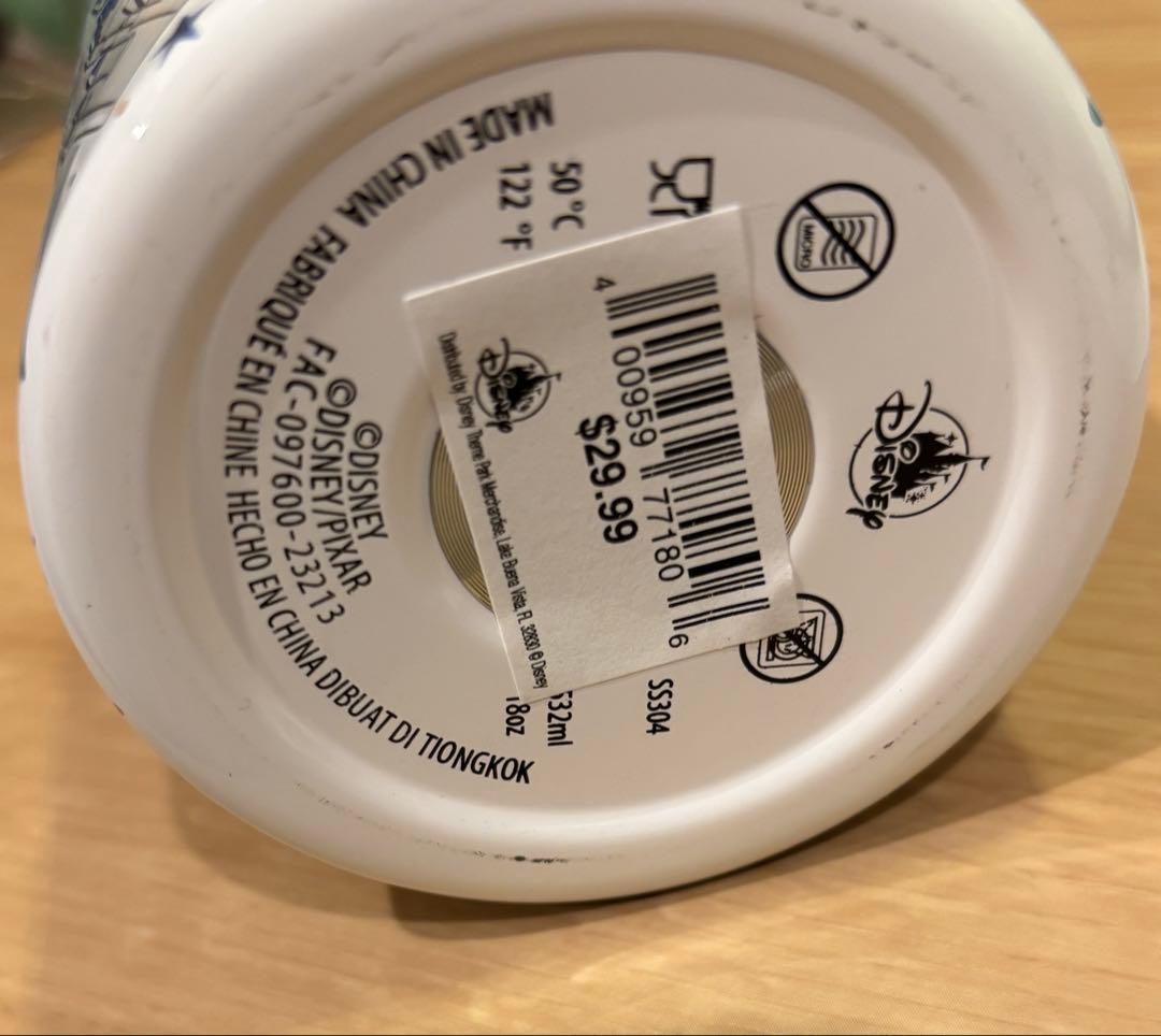 カリフォルニアディズニー　水筒