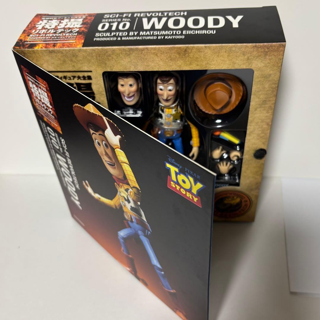 海洋堂 特撮リボルテック ウッディ