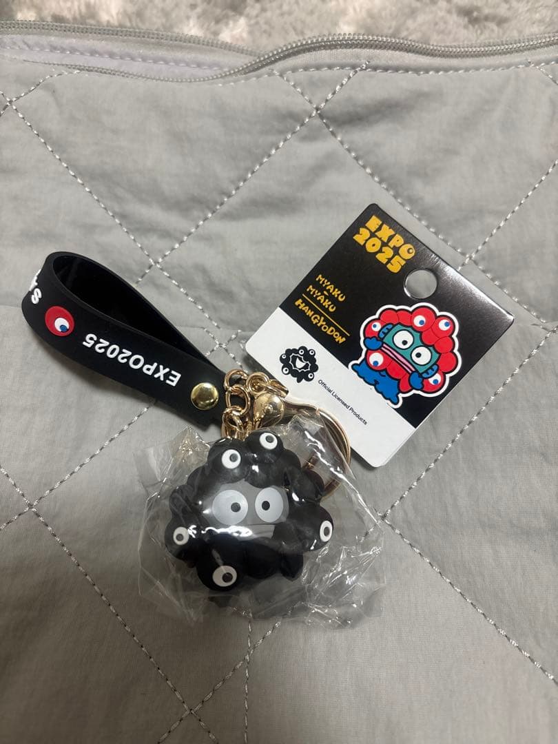 万博限定　サンリオ　黒ミャクミャク　なりきりキーホルダー　コンプリート　セット