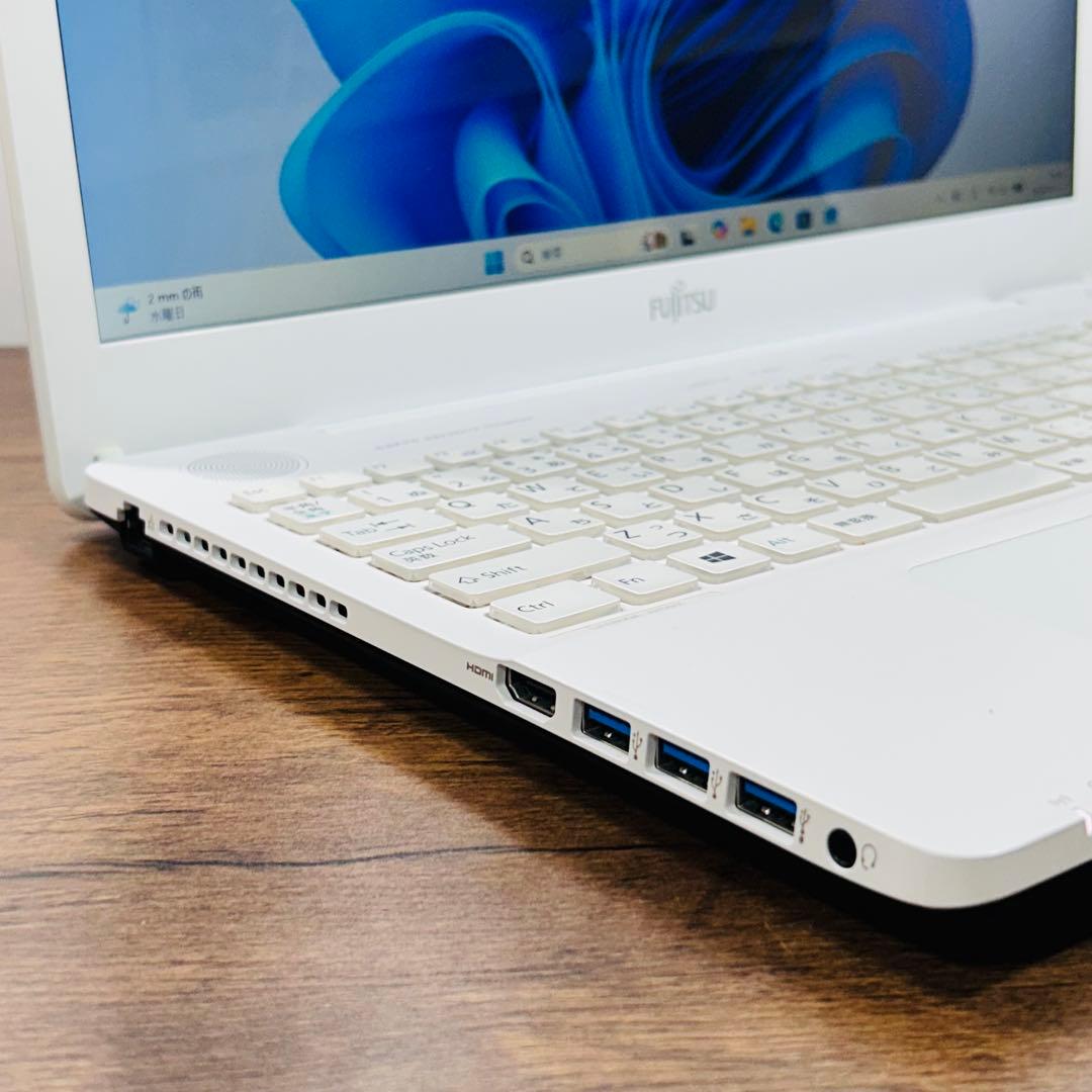 オフィス付きノートパソコン■高性能i7■SSD500GBメモリ増設可■W11最新