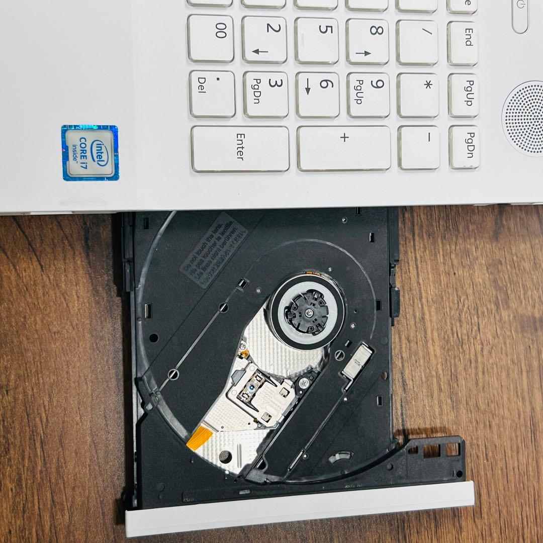 オフィス付きノートパソコン■高性能i7■SSD500GBメモリ増設可■W11最新