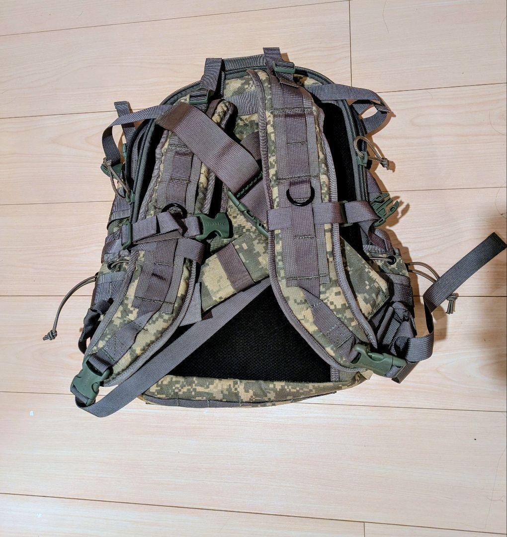 JTECH 迷彩ナイロンバックパック