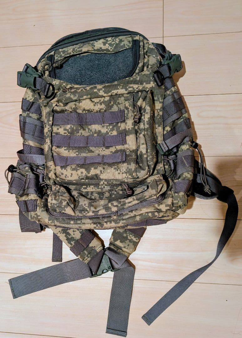 JTECH 迷彩ナイロンバックパック