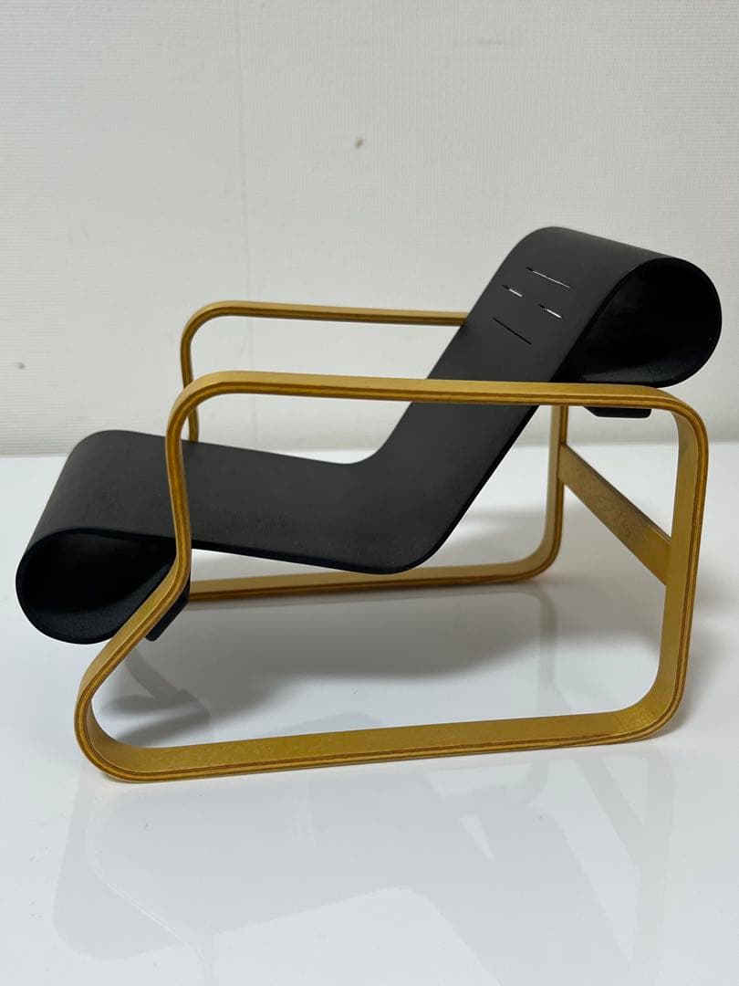 小物・アクセサリー Vitra Miniatures collection