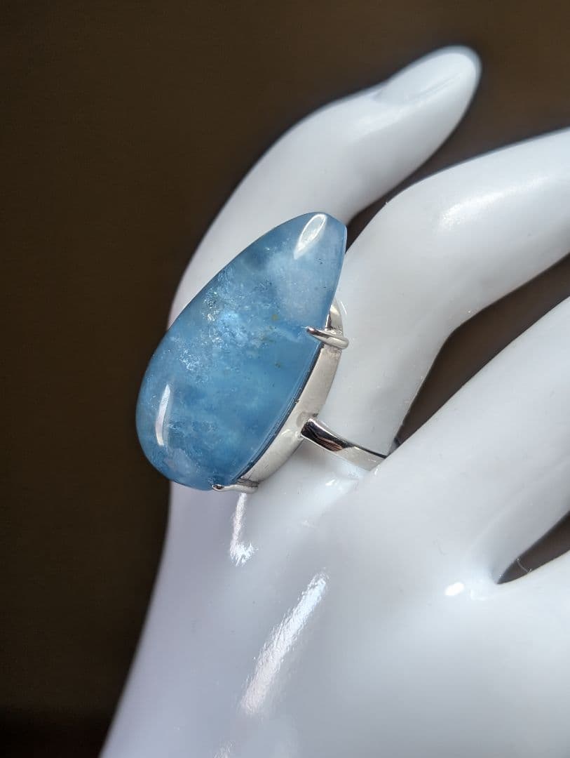 個性的特大瑞々しいしずくちゃんアクアマリンリングオーダー品