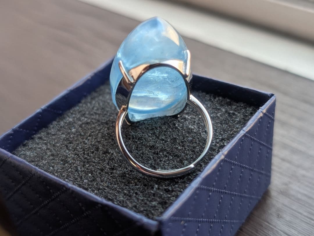 個性的特大瑞々しいしずくちゃんアクアマリンリングオーダー品