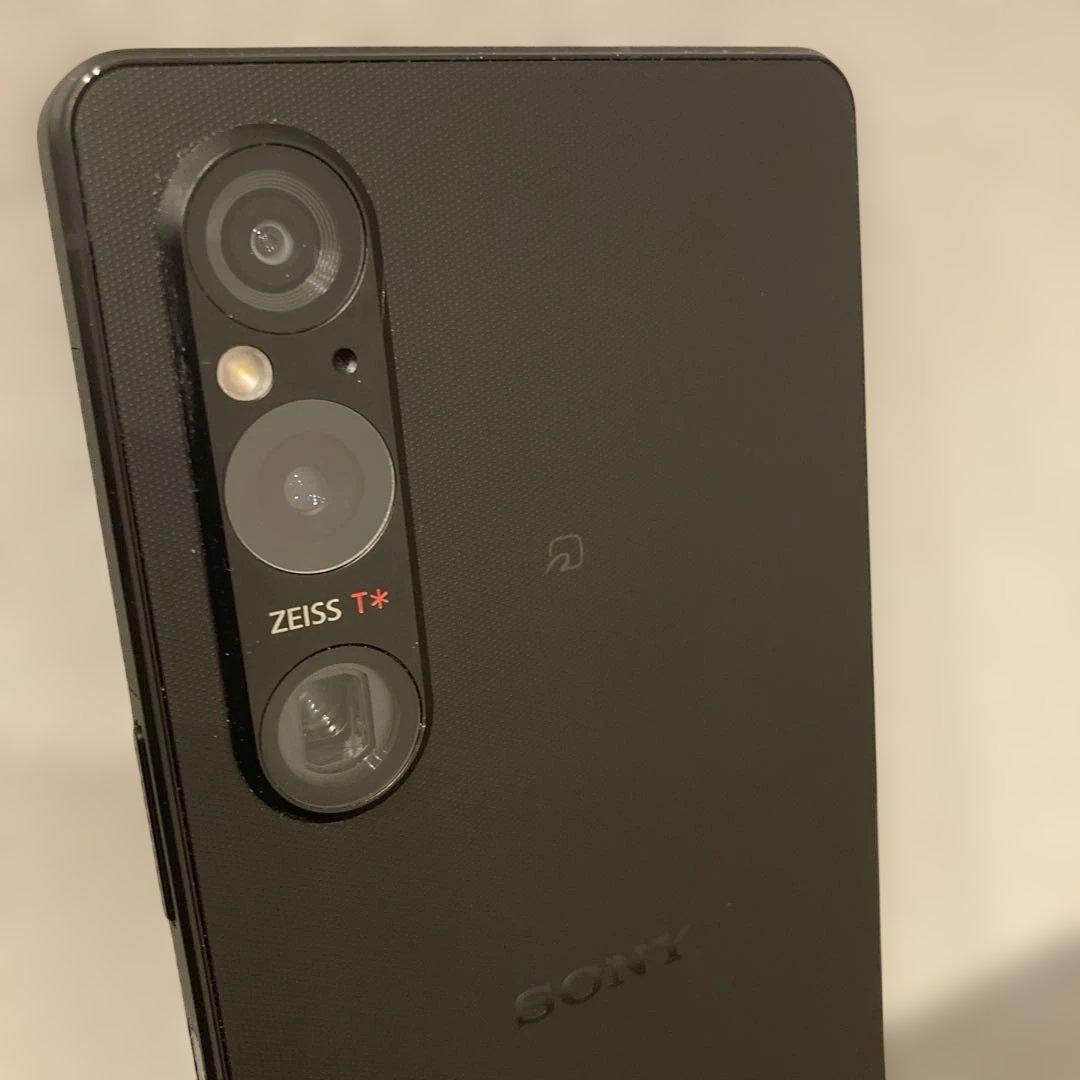 スマートフォン本体 SONY XPERIA so-51D docomo