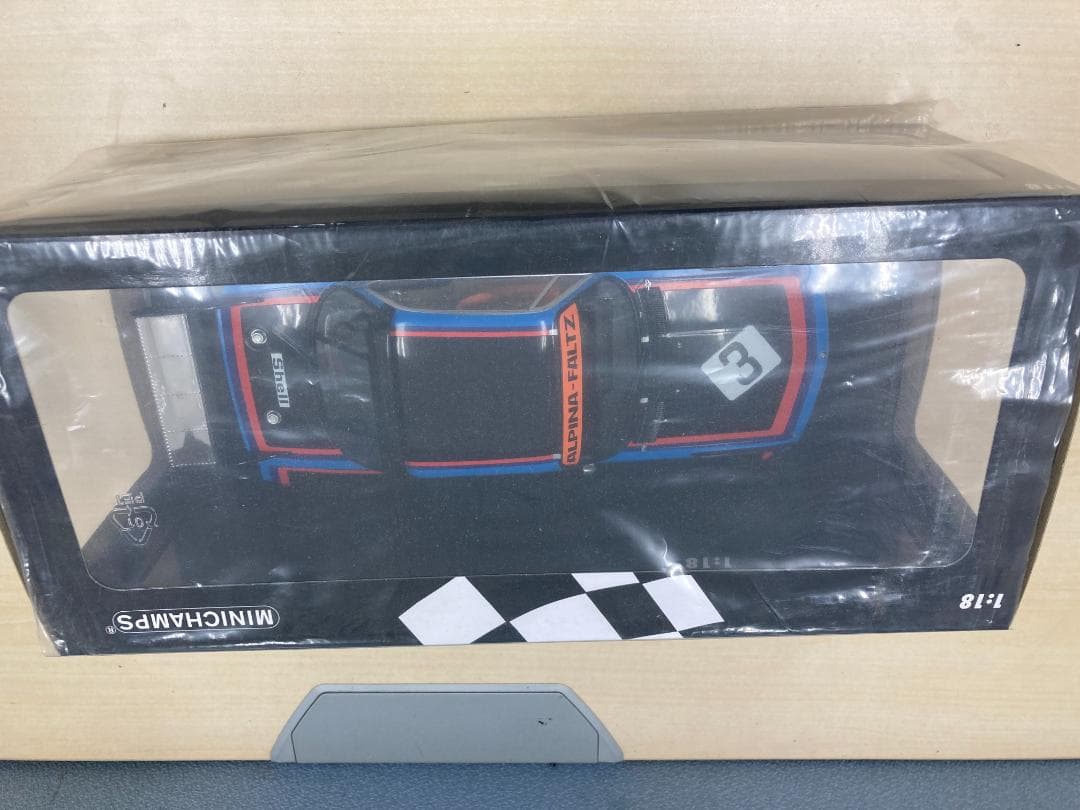 ミニカー MINICHAMPS  3.5 CSL 1:18