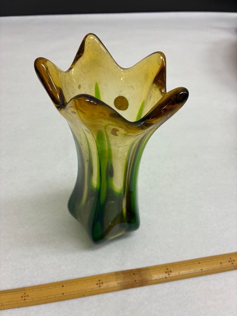 ガラス製花瓶　星型　花器