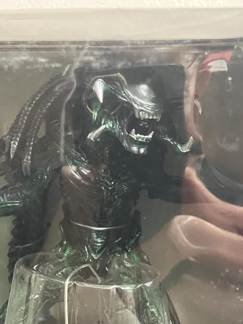 AVP2 プレデリアン リアルフィギュア リミテッドカラーver.　グリーン