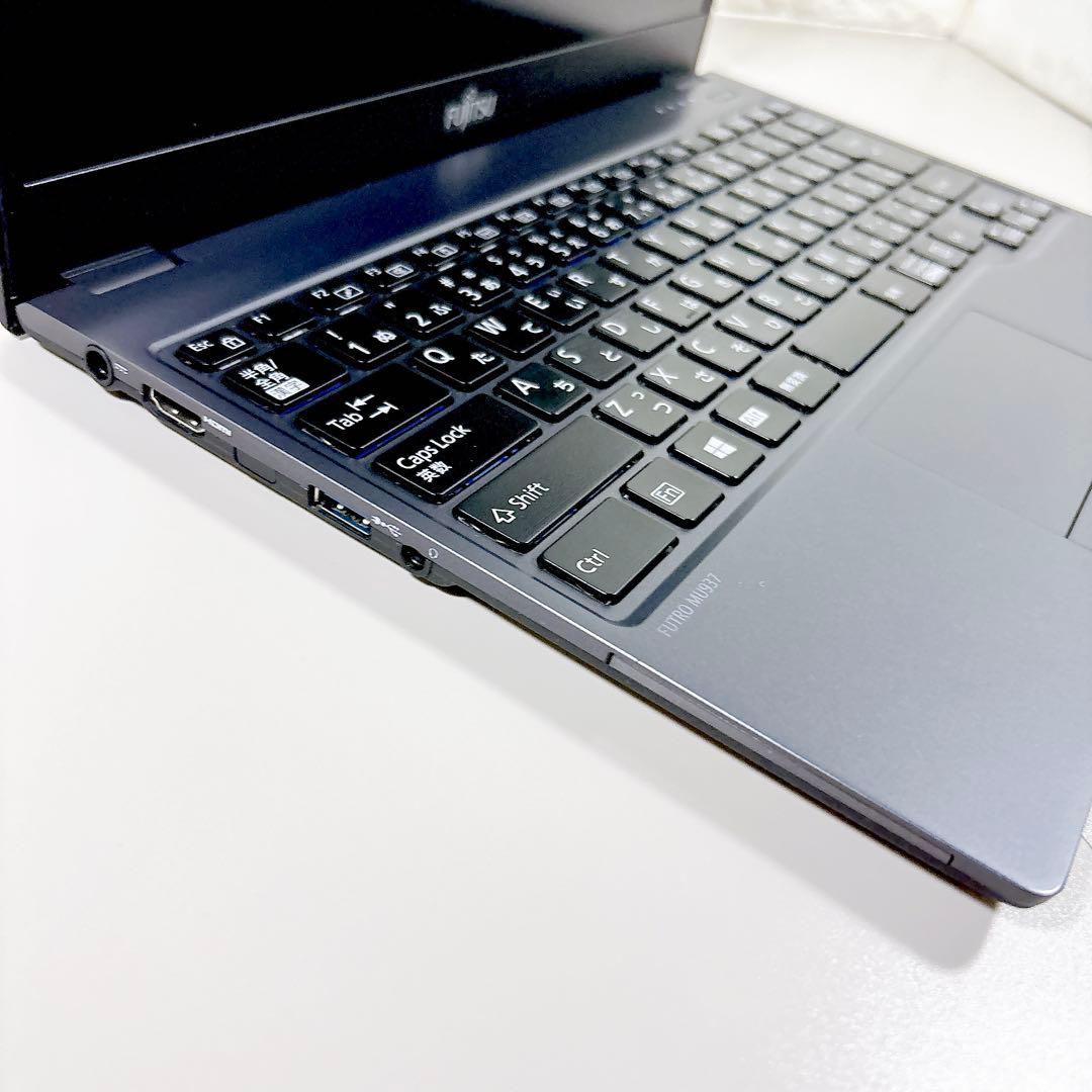 薄型で軽量！✨快適SSD 新品メモリ8GB フルHD液晶 ノートパソコン 富士通