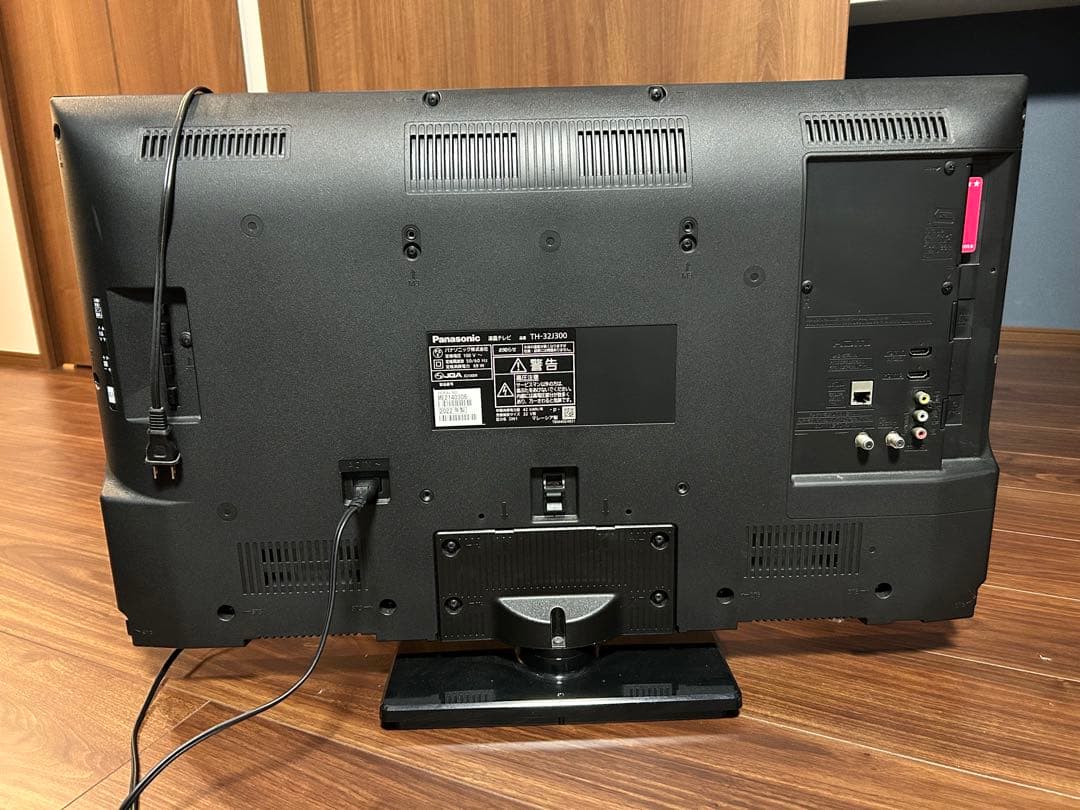 Panasonic 32インチ テレビ TH-32J300 2022年製