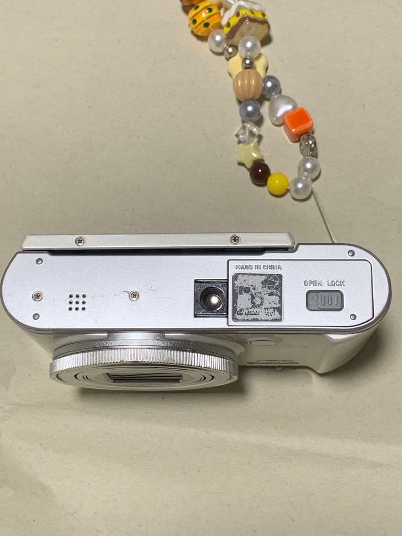 CASIO EX-ZR3200 デジタルカメラ 本体